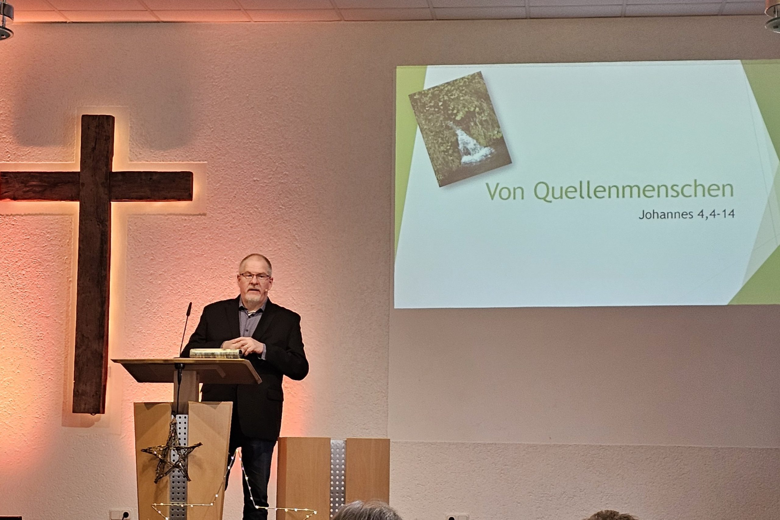 „Von Quellenmenschen“ – Gottesdienst mit Pastor Christoph Meys